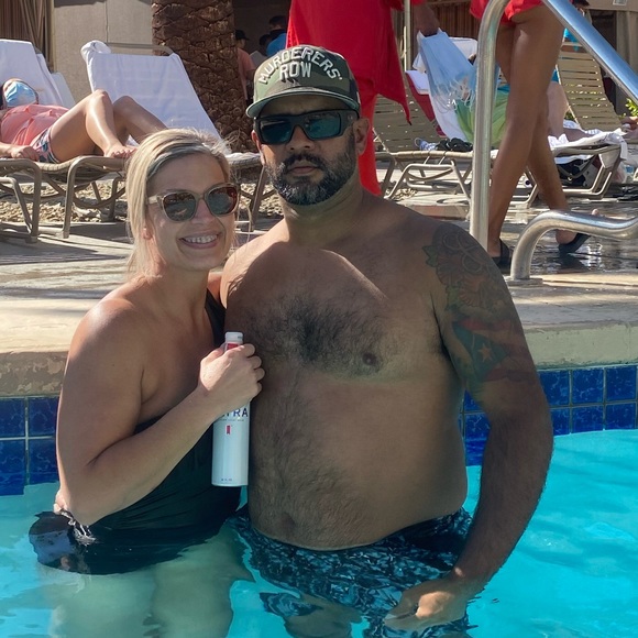 Meet your Posher, Rico - Picture 4 of 8